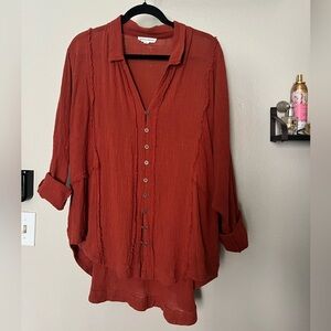Newbury Kustom button down blouse
